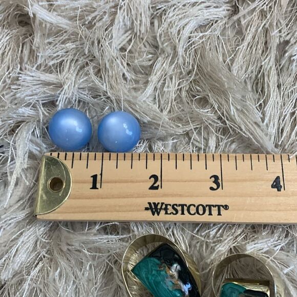 Vintage 80's Style Costume Jewelry Post Earrings Bundle Of Nine Pairs - Picture 15 of 17